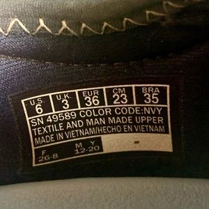 Brand New W/O Tags Skechers Slip On Relaxed Fit Luxe Foam Shoes, Size 6